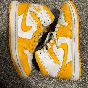 Nike Kids Sneakers Yellow and White